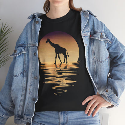 Retro Giraffe T-Shirt – Quirky Graphic Tee for Wildlife & Animals Lovers