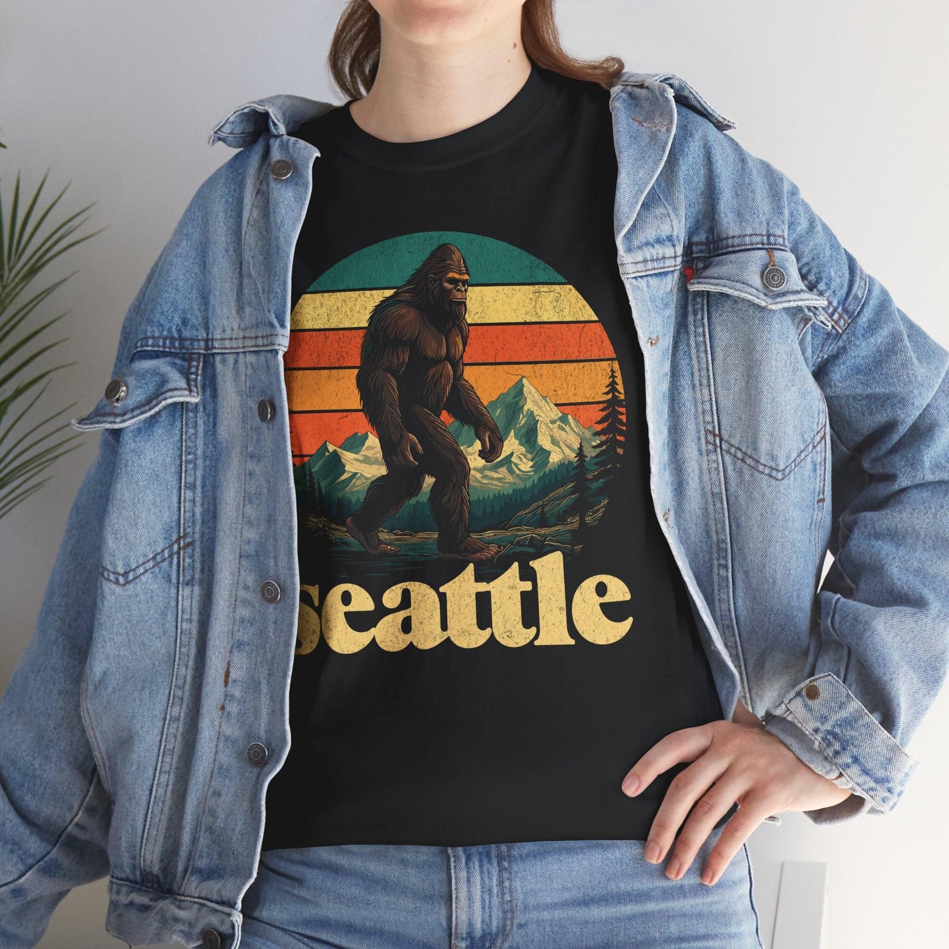 Sasquatch Seattle Mountains Retro T-shirt - Stylfer