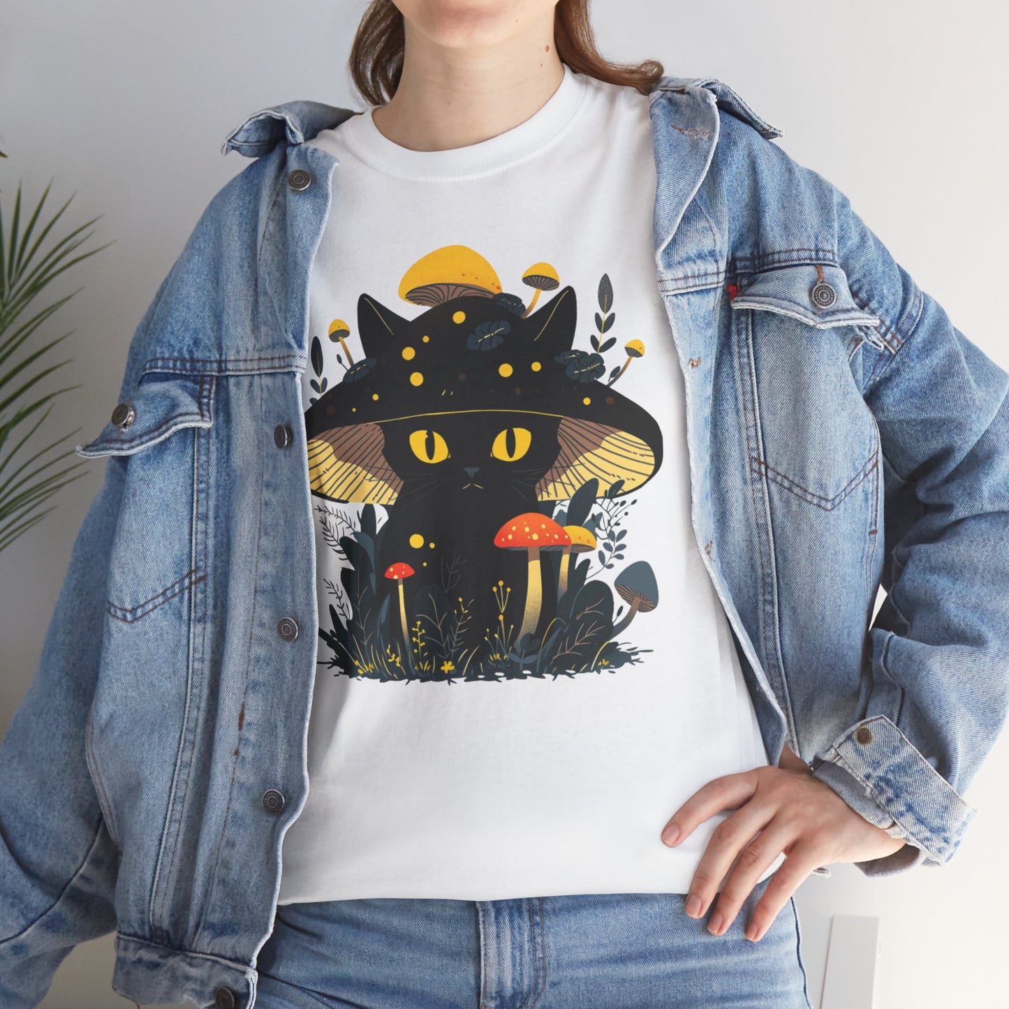 Black Cat Mushroom T-Shirt - Cottagecore Graphic Tee for Cat Lovers